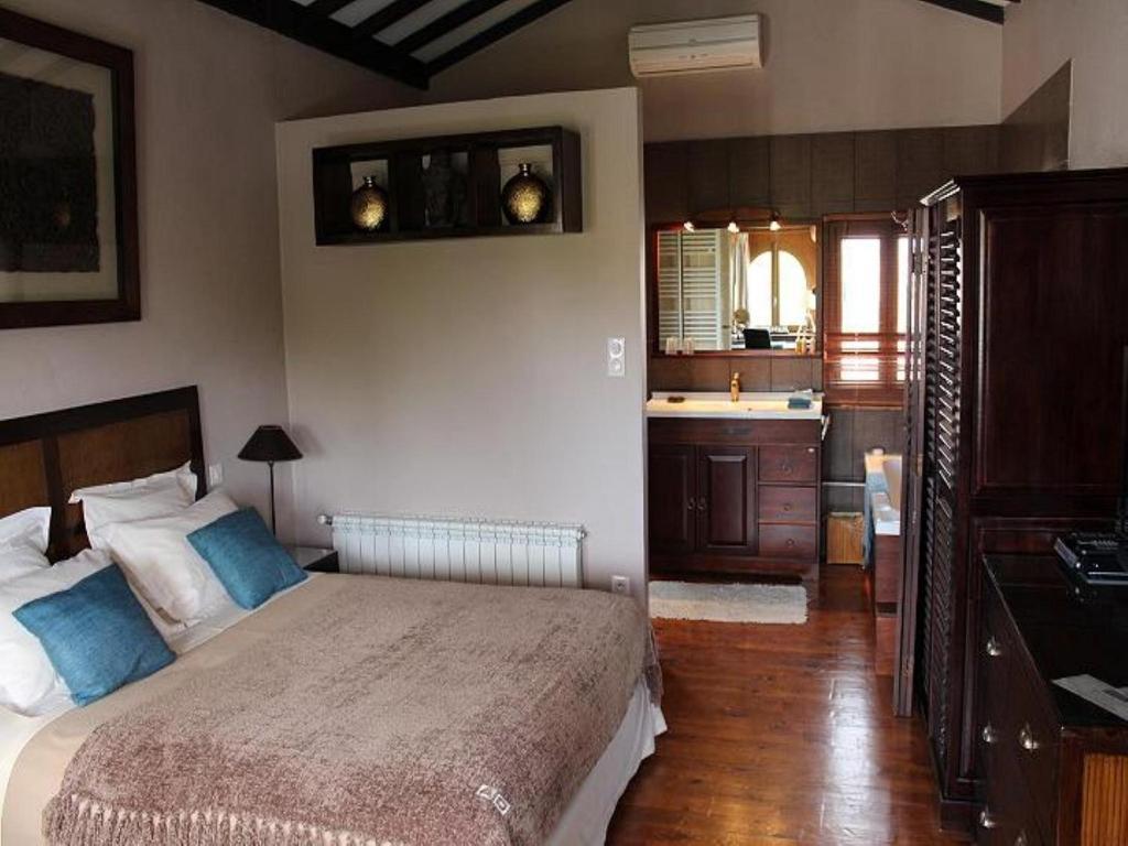 Bed and Breakfast Domaine Saint Nicolas Perpignan Zimmer foto