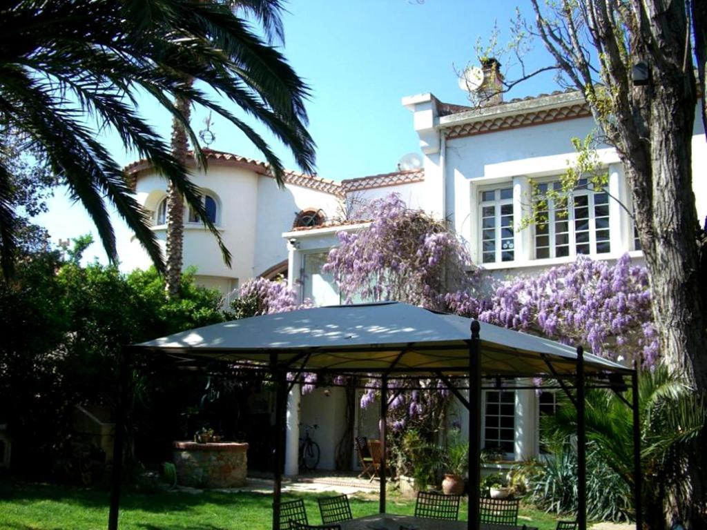Bed and Breakfast Domaine Saint Nicolas Perpignan Exterior foto